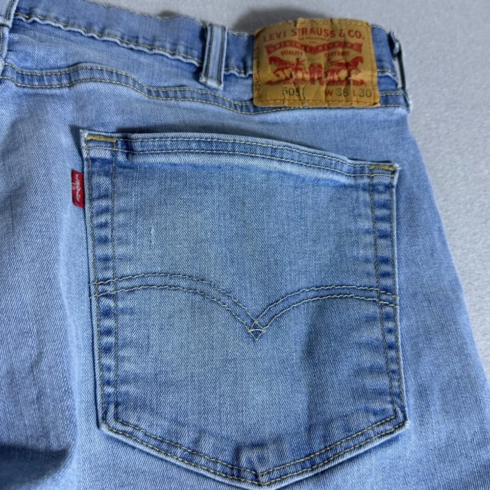 Levis 511 Slim Fit Jeans Mens 38x30 Medium Wash Blue Denim Stretch 04511-1907